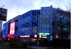 LED视频灯条 - 俄罗斯圣彼得堡市LARVA商场