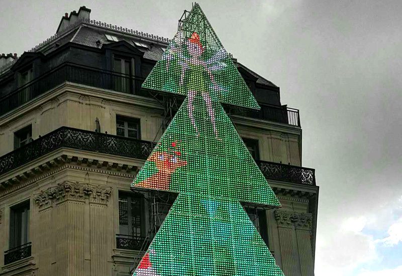 法国巴黎圣诞树